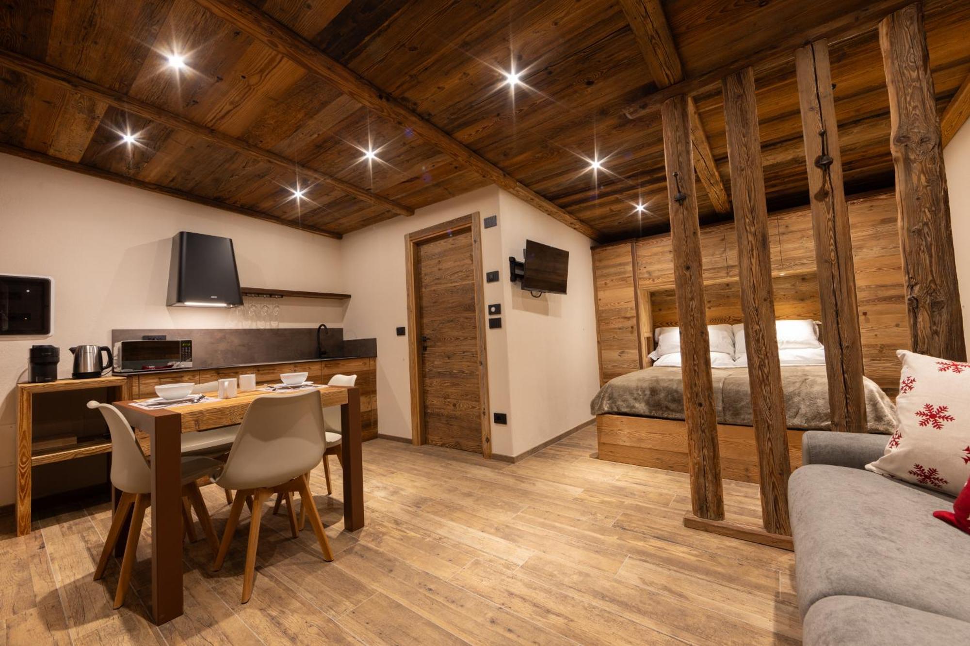 Les Reves Des Montagnards, Appartements De Charme ตอร์ญอน ภายนอก รูปภาพ