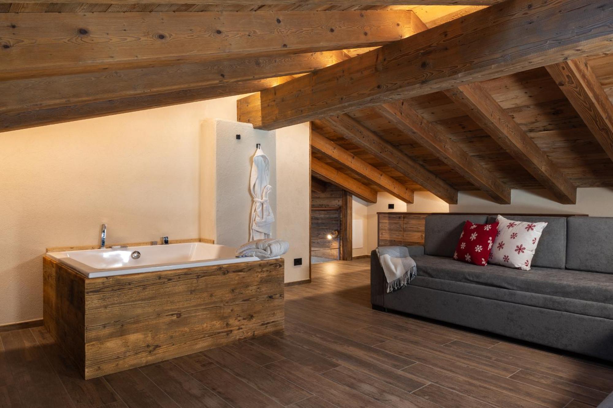 Les Reves Des Montagnards, Appartements De Charme ตอร์ญอน ภายนอก รูปภาพ